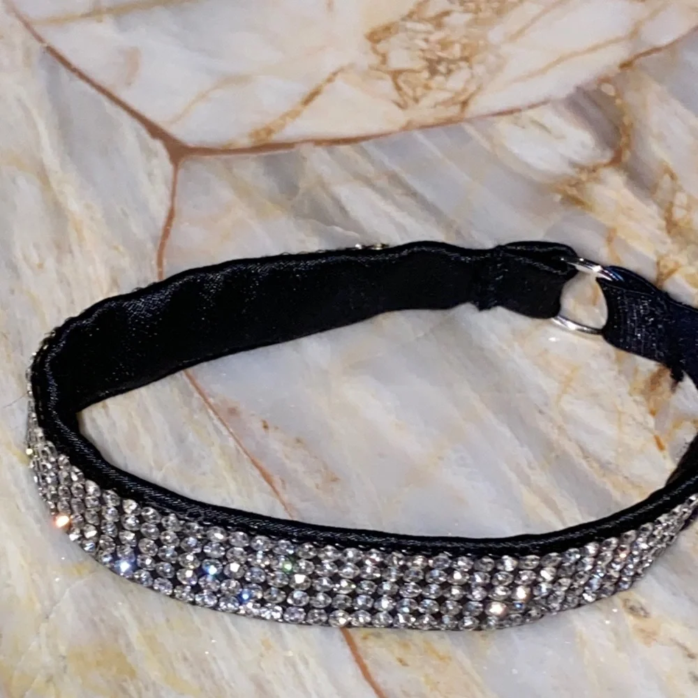 Glam Cat Collar Silver Bling Rhinestone Crystals Pull On‎ Style Adjustable
